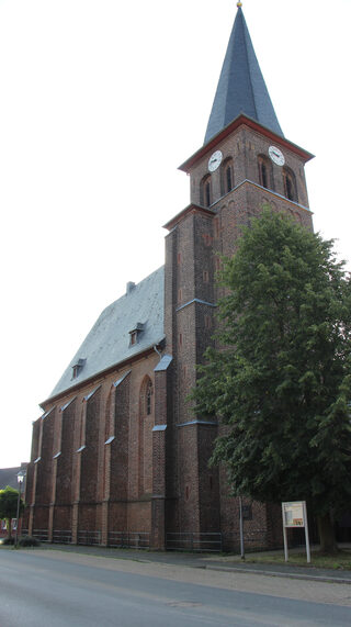 Kath. Pfarrkirche St. Antonius, Hambach